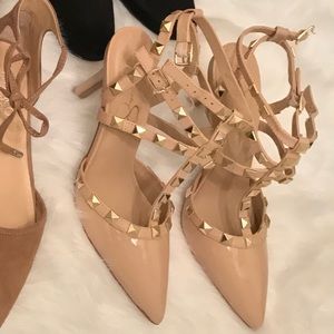 jessica simpson dameera pump